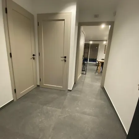 Lägenhet Twin House Gyál