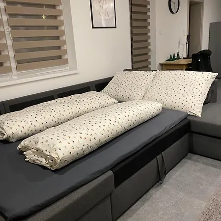 Twin House Lägenhet Gyál