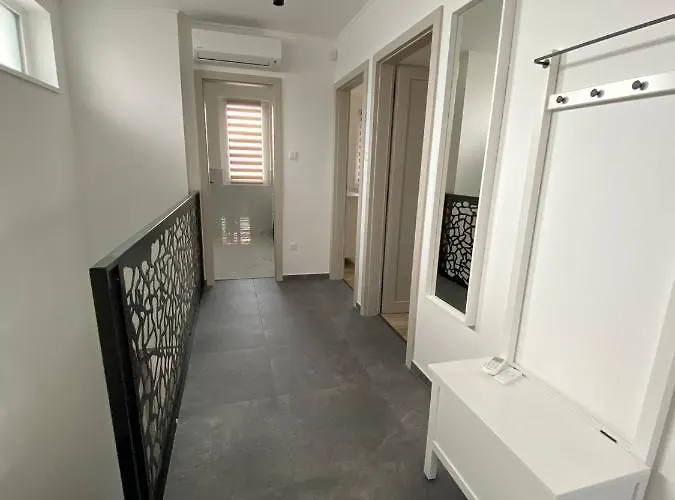 شقة Twin House Gyál